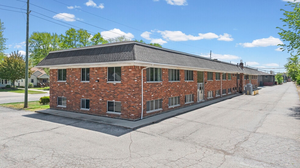 28475 Greenfield Rd, Southfield, MI for sale - Building Photo - Image 3 of 47