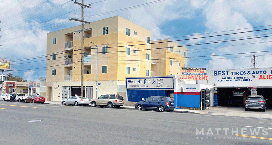 11506 Oxnard St, North Hollywood, CA for lease - Building Photo - Image 3 of 12