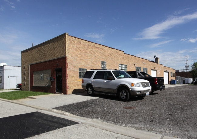 More details for 4202 Warren Ave, Hillside, IL - Industrial for Lease