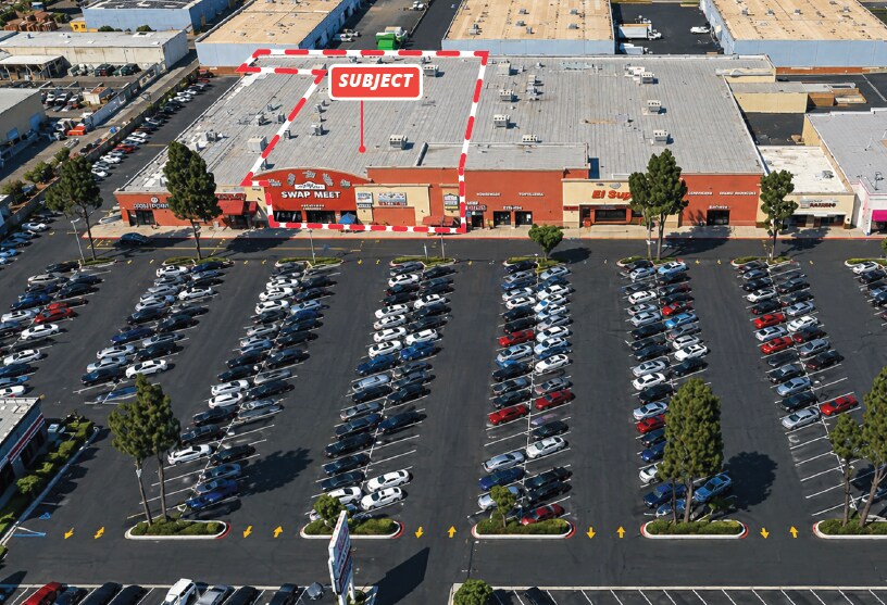 12711-12755 Sherman Way, North Hollywood, CA à louer - Photo du bâtiment - Image 1 de 5