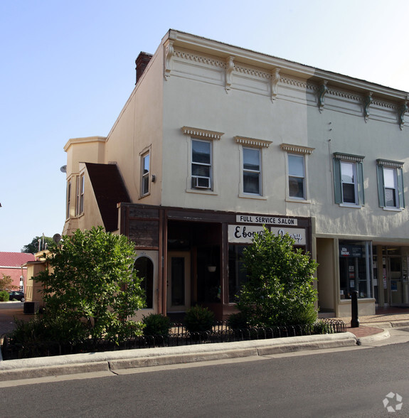 200 E Main St, Front Royal, VA for sale - Primary Photo - Image 1 of 1