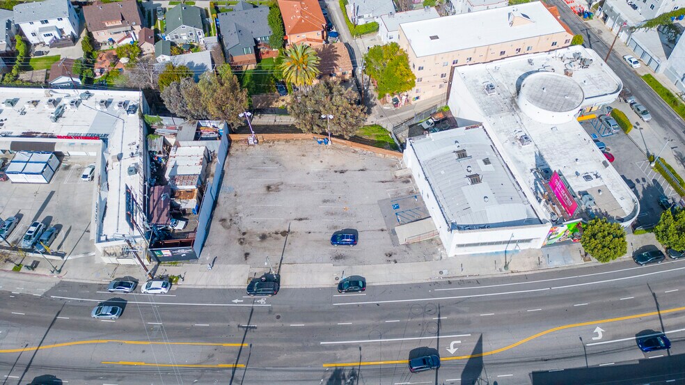2515-2517 W Sunset Blvd, Los Angeles, CA à louer - Photo du bâtiment - Image 3 de 5