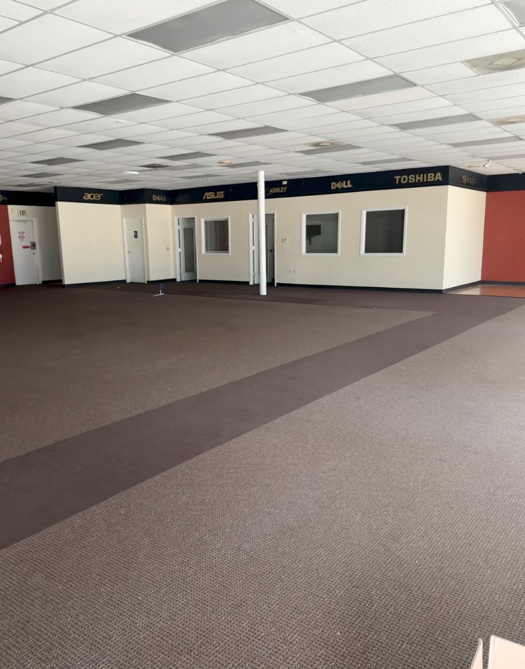 2400 Garth Rd, Baytown, TX for lease Interior Photo- Image 1 of 5
