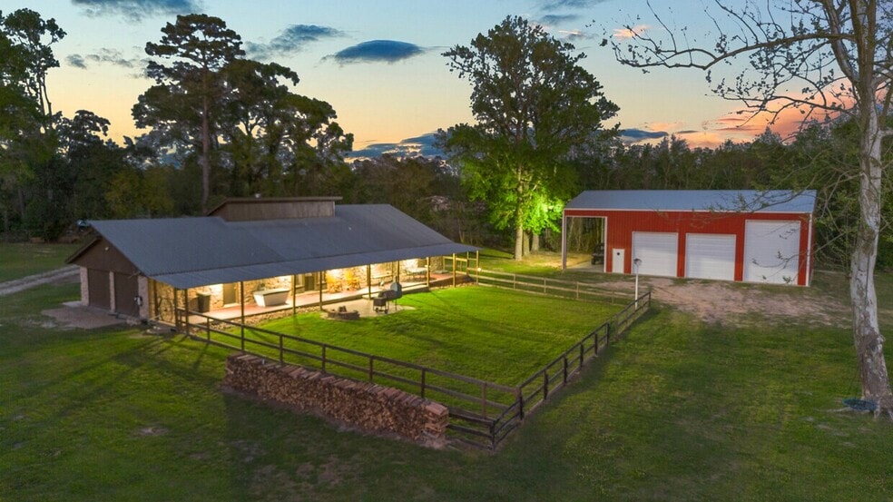 246 County Road 385, Cleveland, TX for sale - Building Photo - Image 3 of 63
