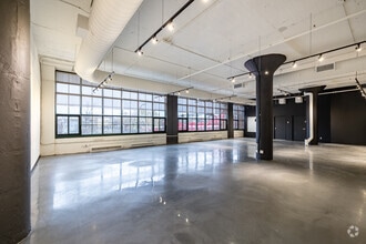 2030-2050 Boul Pie IX, Montréal, QC for lease Interior Photo- Image 1 of 1