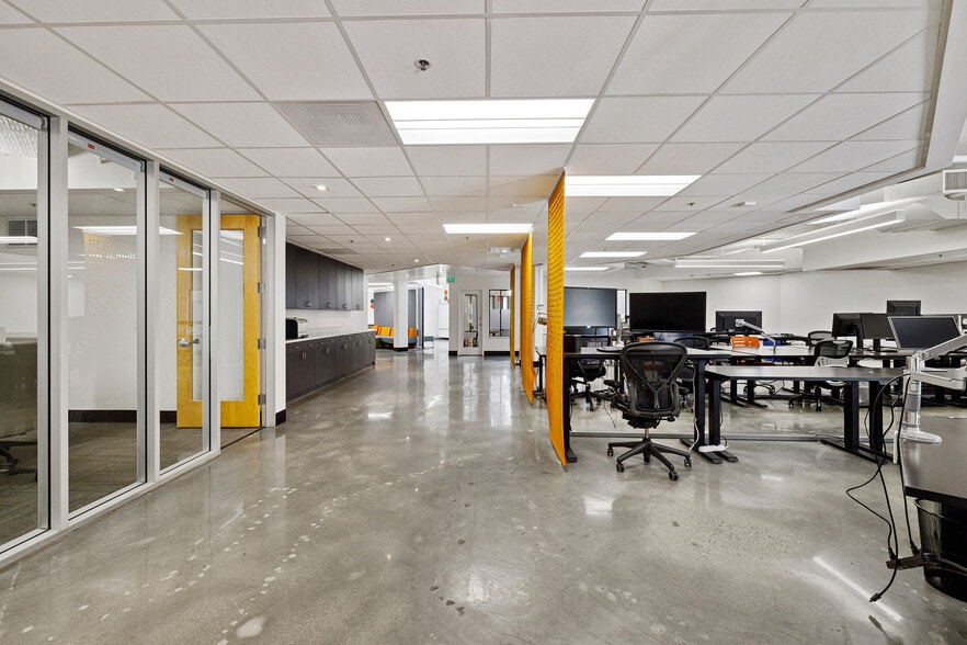 375 Forest Ave, Palo Alto, CA for lease - Building Photo - Image 2 of 40