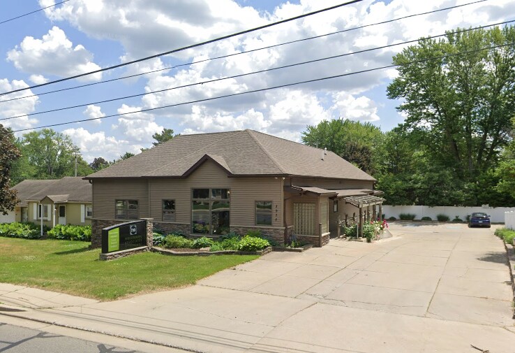 1912, 1918, 1924 Edison portefeuille de 3 propriétés à vendre sur LoopNet.ca Photo du bâtiment- Image 1 de 26