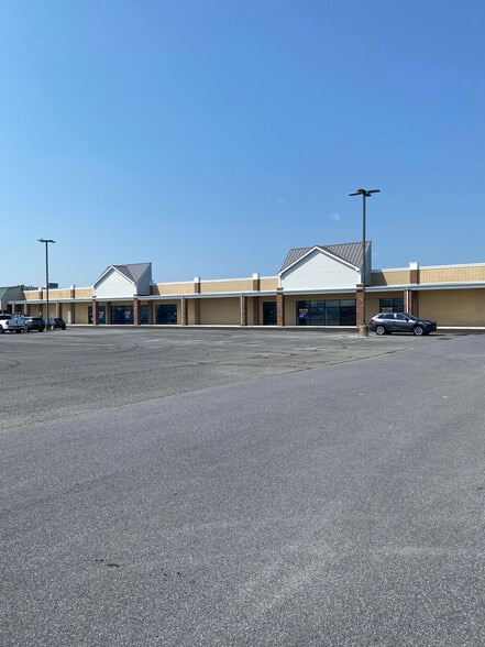 650 S Bay Rd, Dover, DE for lease - Building Photo - Image 2 of 6