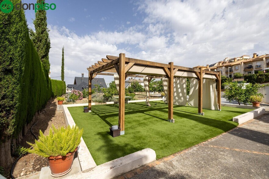 Carretera Nueva, 3, Monachil, Granada à vendre - Photo du bâtiment - Image 3 de 17