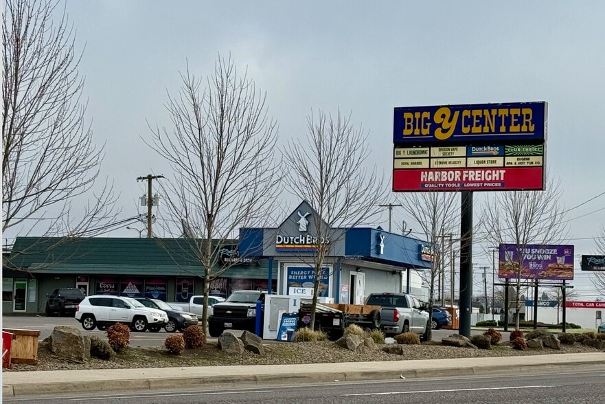 2170-2188 W 6th Ave, Eugene, OR for lease - Building Photo - Image 3 of 10