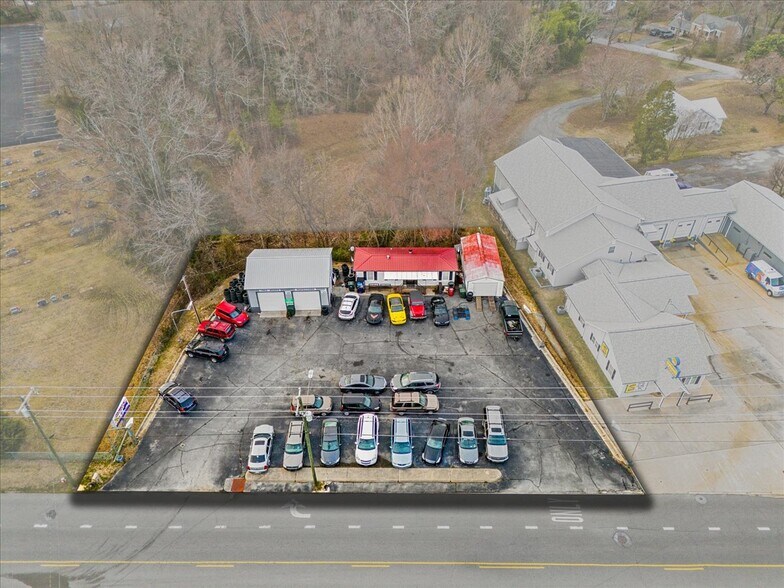 620 National Hwy, Thomasville, NC à vendre - Photo du bâtiment - Image 2 de 25