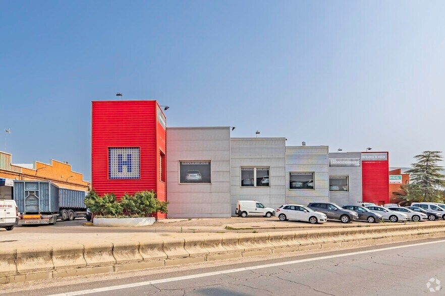 Industrial in Humanes de Madrid, Madrid for sale - Building Photo - Image 2 of 15