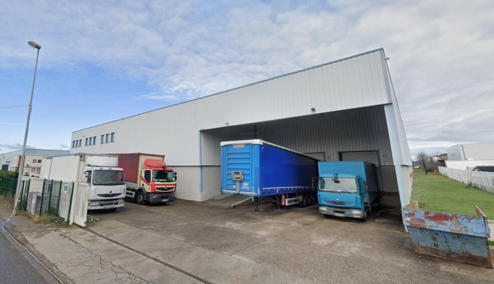 Flex in Genas for lease - Building Photo - Image 3 of 5
