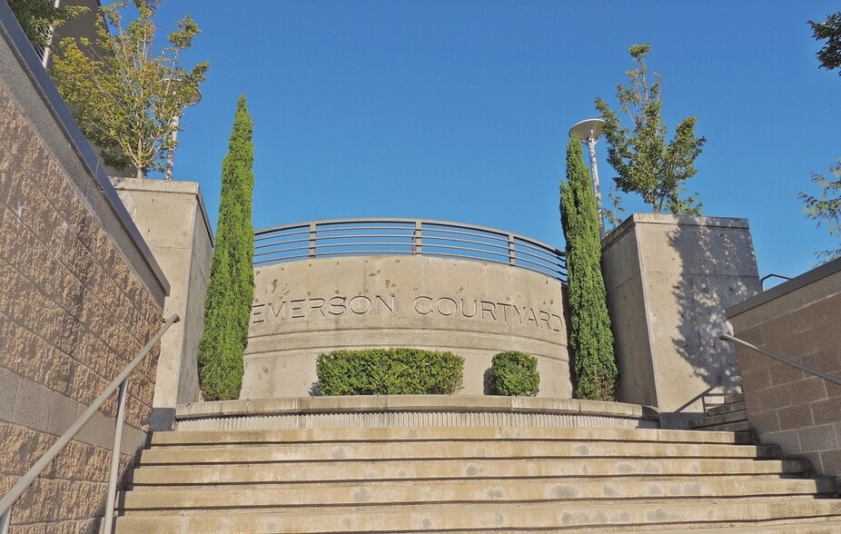 4040 S Orchard St, Fircrest, WA for lease - Building Photo - Image 3 of 9