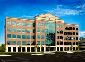 272 Bendix Rd, Virginia Beach, VA à louer Photo du bâtiment- Image 2 de 3