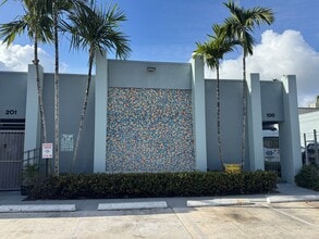 7430 SW 41st St, Miami, FL for lease Interior Photo- Image 1 of 1