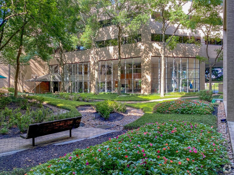 15333 John F Kennedy Blvd, Houston, TX à louer - Autre - Image 3 de 4