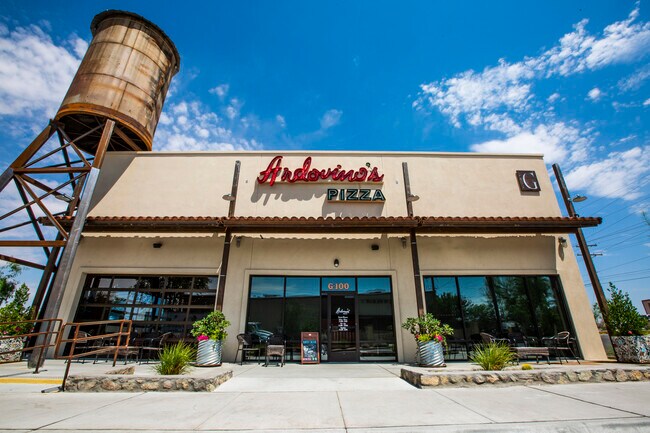 More details for 145 W Sunset Rd, El Paso, TX - Retail for Lease