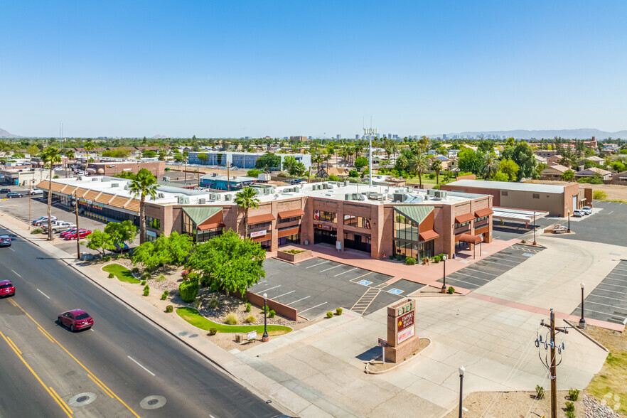 2727 W Glendale Ave, Phoenix, AZ for sale - Building Photo - Image 1 of 1