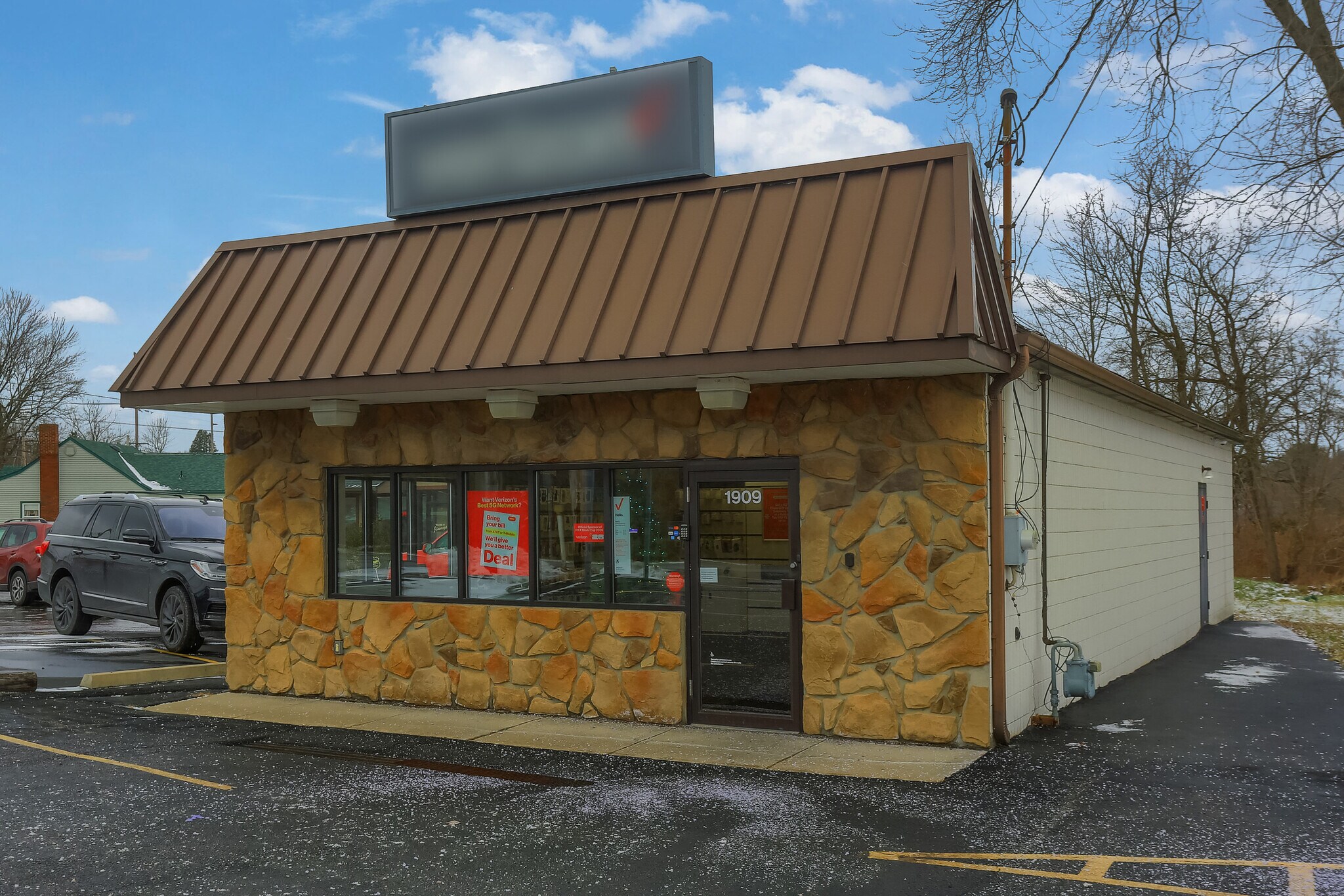 1909 E Washington St, New Castle, PA à vendre Photo principale- Image 1 de 12