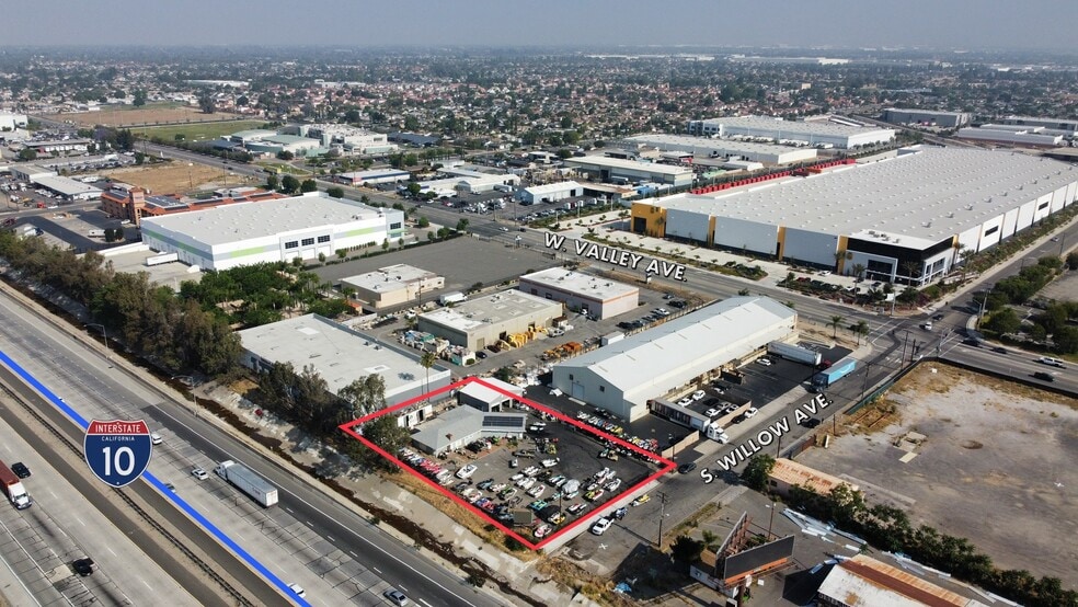 1744 S Willow Ave, Rialto, CA à louer - Photo du bâtiment - Image 3 de 9