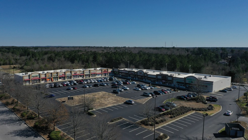 7546 Garners Ferry Rd, Columbia, SC à vendre - Photo du bâtiment - Image 1 de 1