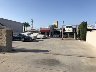 More details for 8117 Phlox St, Downey, CA - Industrial for Sale