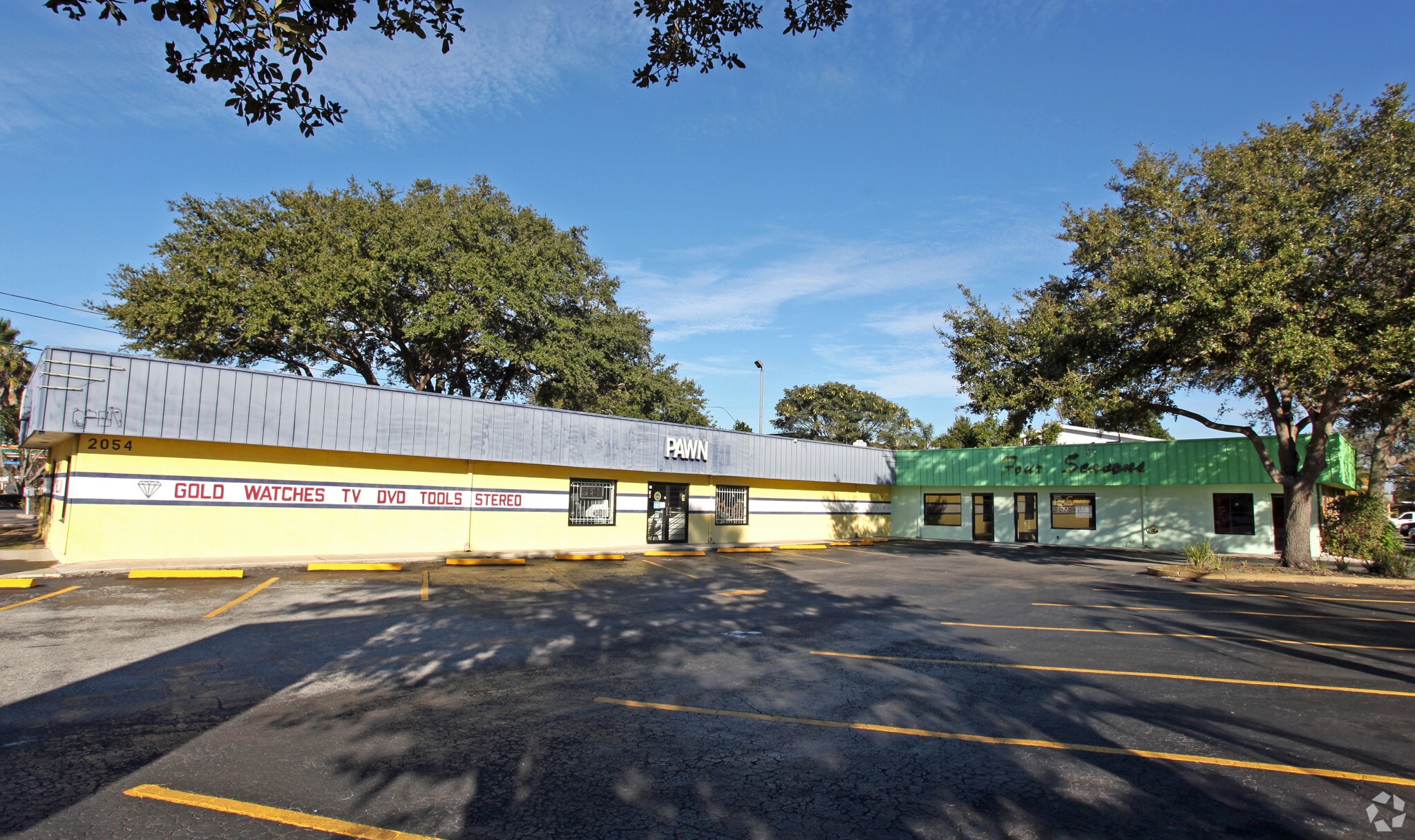 2054 Gulf to Bay Blvd, Clearwater, FL for lease Primary Photo- Image 1 of 4