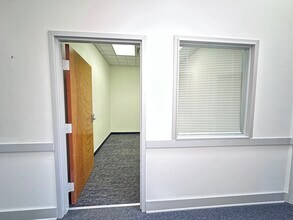 105 N Main St, Culpeper, VA for lease Interior Photo- Image 2 of 7