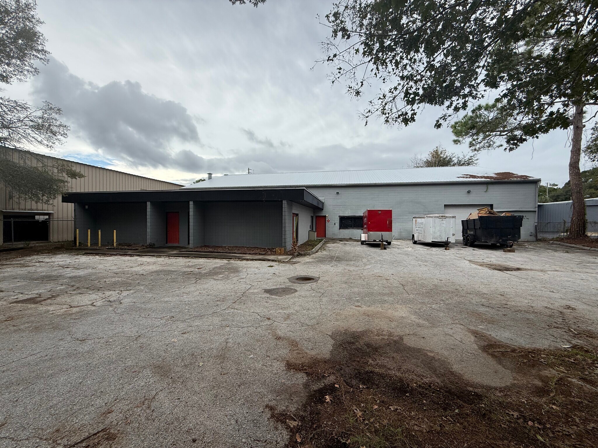 1995 NE 31st Ave, Gainesville, FL for lease Building Photo- Image 1 of 15