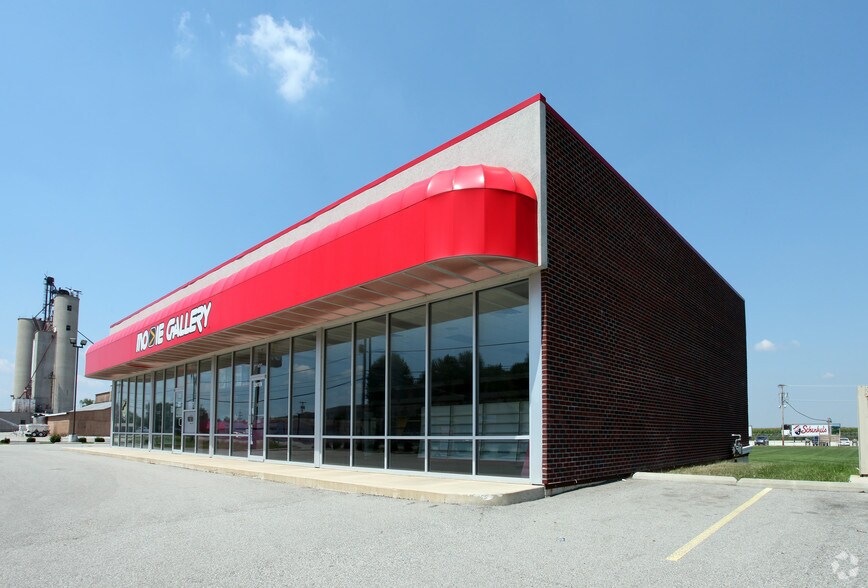 7826 W State Road 28, Elwood, IN à louer - Photo du bâtiment - Image 2 de 4