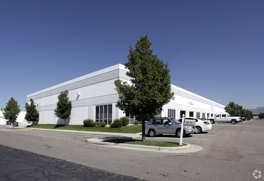 3696 W 900 S, Salt Lake City, UT à louer - Photo du bâtiment - Image 2 de 7