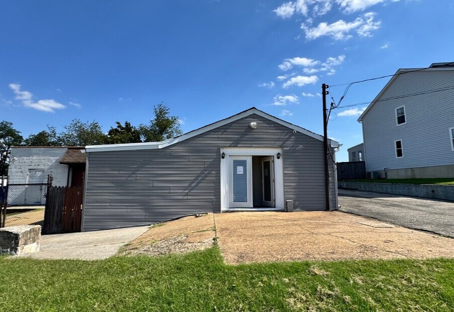 5511 Magie St, Brooklyn Park, MD à vendre Photo du bâtiment- Image 1 de 1