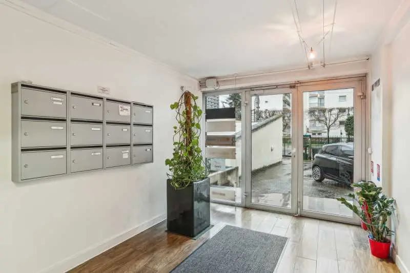 Bureau dans Puteaux à louer - Hall d’entrée - Image 2 de 4