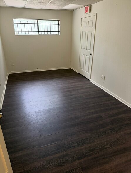 2005 Broadway St, Beaumont, TX à louer - Photo du bâtiment - Image 3 de 3