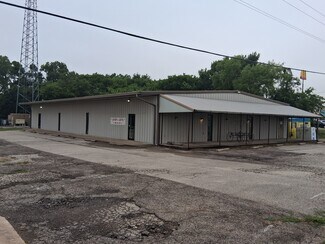 Plus de détails pour 101 Chuck Sewell Dr, Marietta, OK - Commerce de détail à vendre