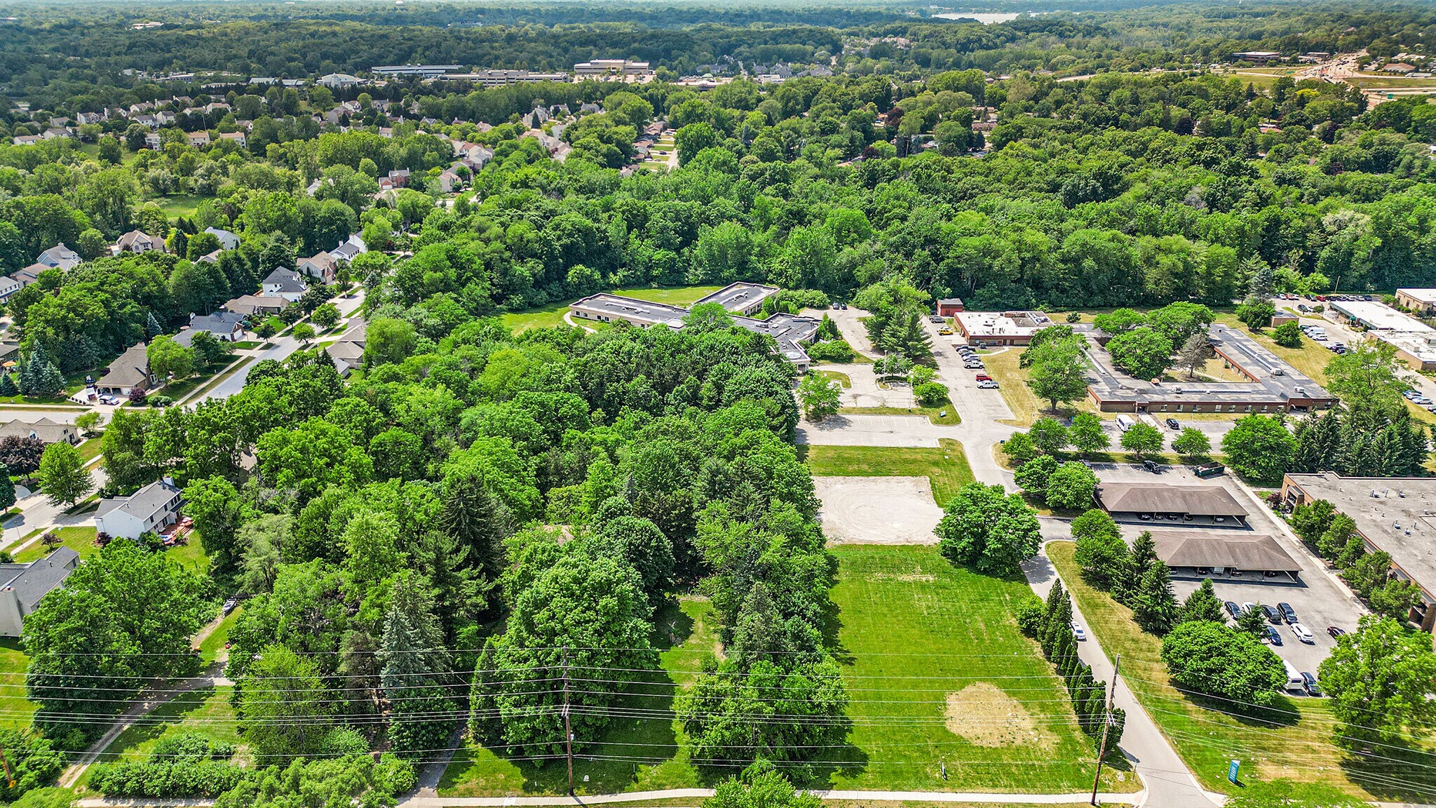 Prime Residential Development Land portefeuille de 4 propriétés à vendre sur LoopNet.ca Photo du bâtiment- Image 1 de 12