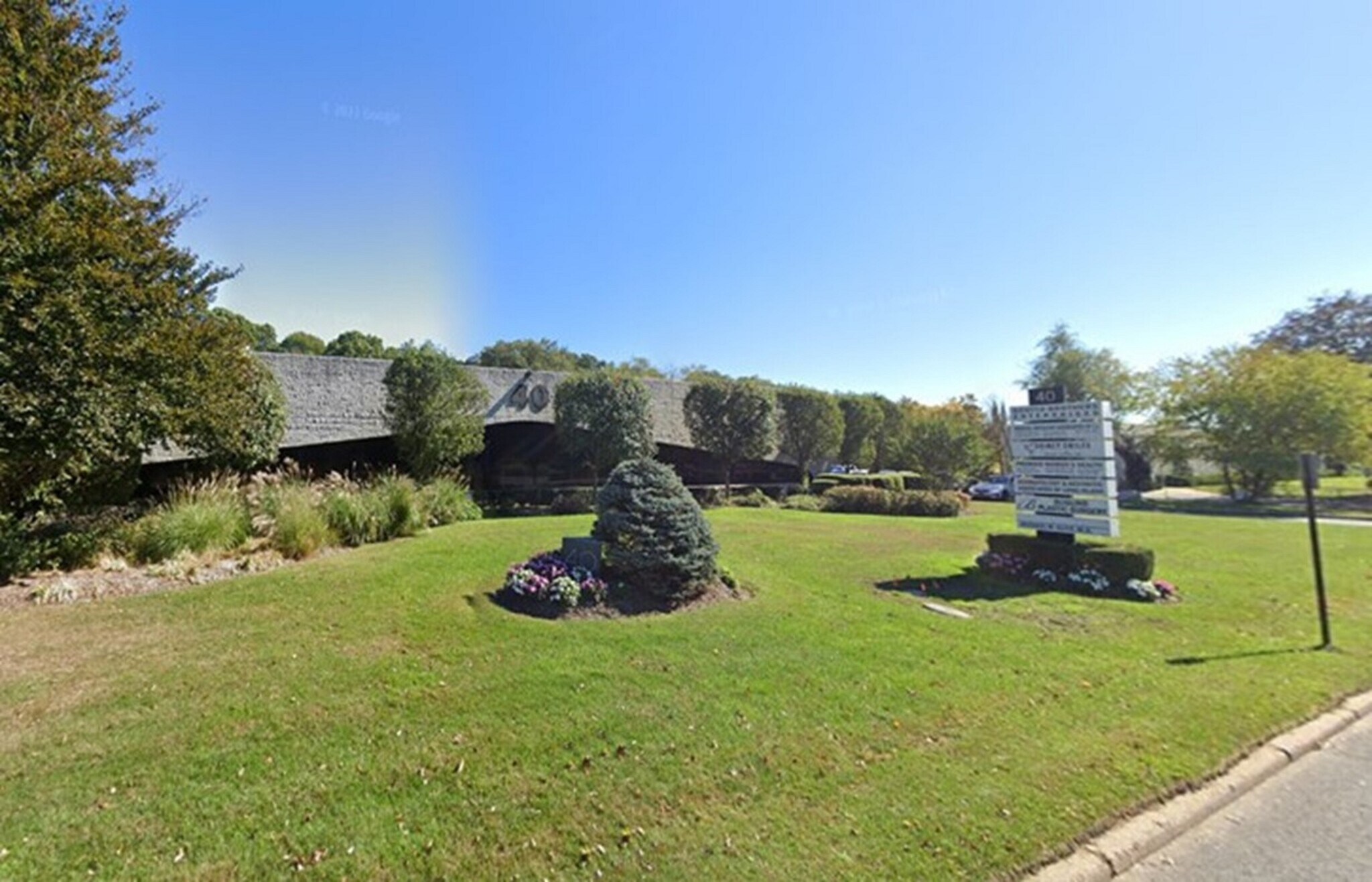 40 Crossways Park Dr, Woodbury, NY for lease Building Photo- Image 1 of 11