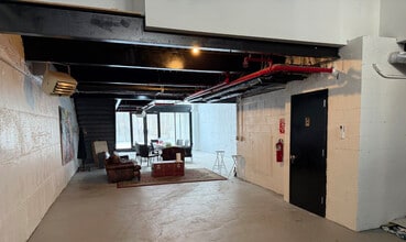 186 Greenpoint Ave, Brooklyn, NY à louer Photo intérieure- Image 2 de 6