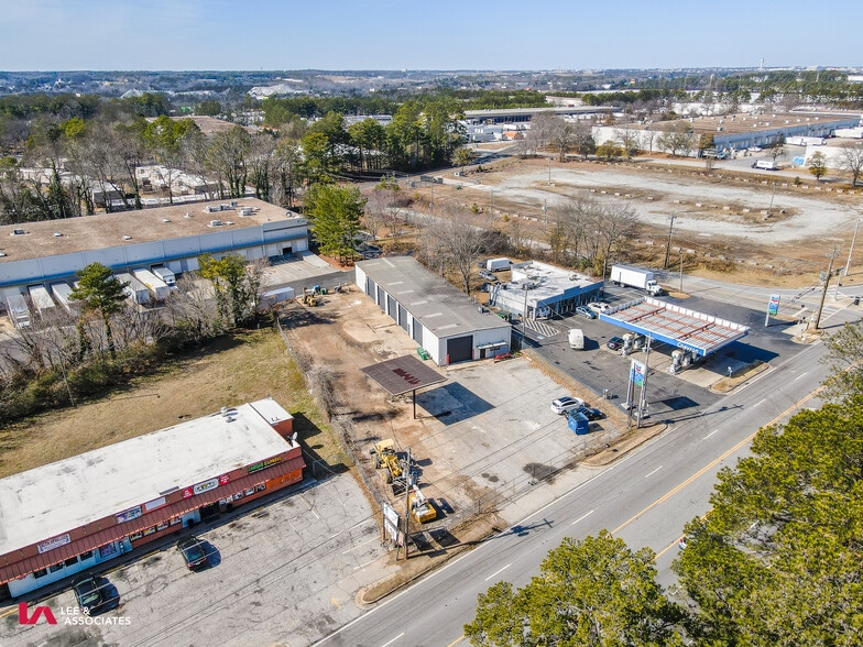 5755 Old Dixie Hwy, Forest Park, GA for lease - Building Photo - Image 2 of 19