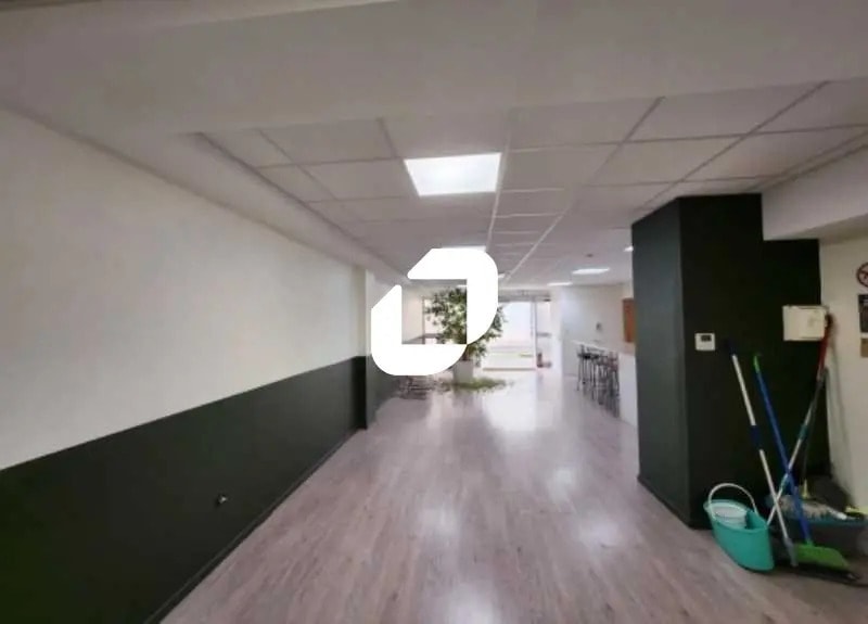 Office in Montpellier for lease - Interior Photo - Image 3 of 10