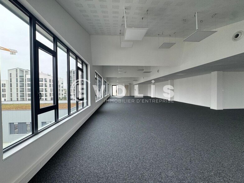33 Rue Paul Duvivier, Lyon for lease - Building Photo - Image 2 of 15