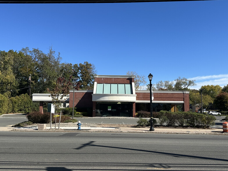 72 South St, New Providence, NJ for lease - Building Photo - Image 2 of 2