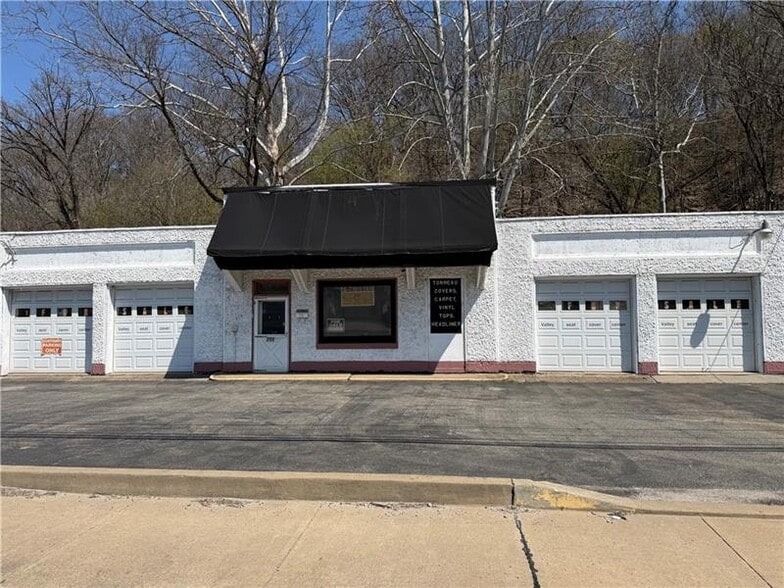 200 Freeport St, New Kensington, PA for sale - Building Photo - Image 3 of 3