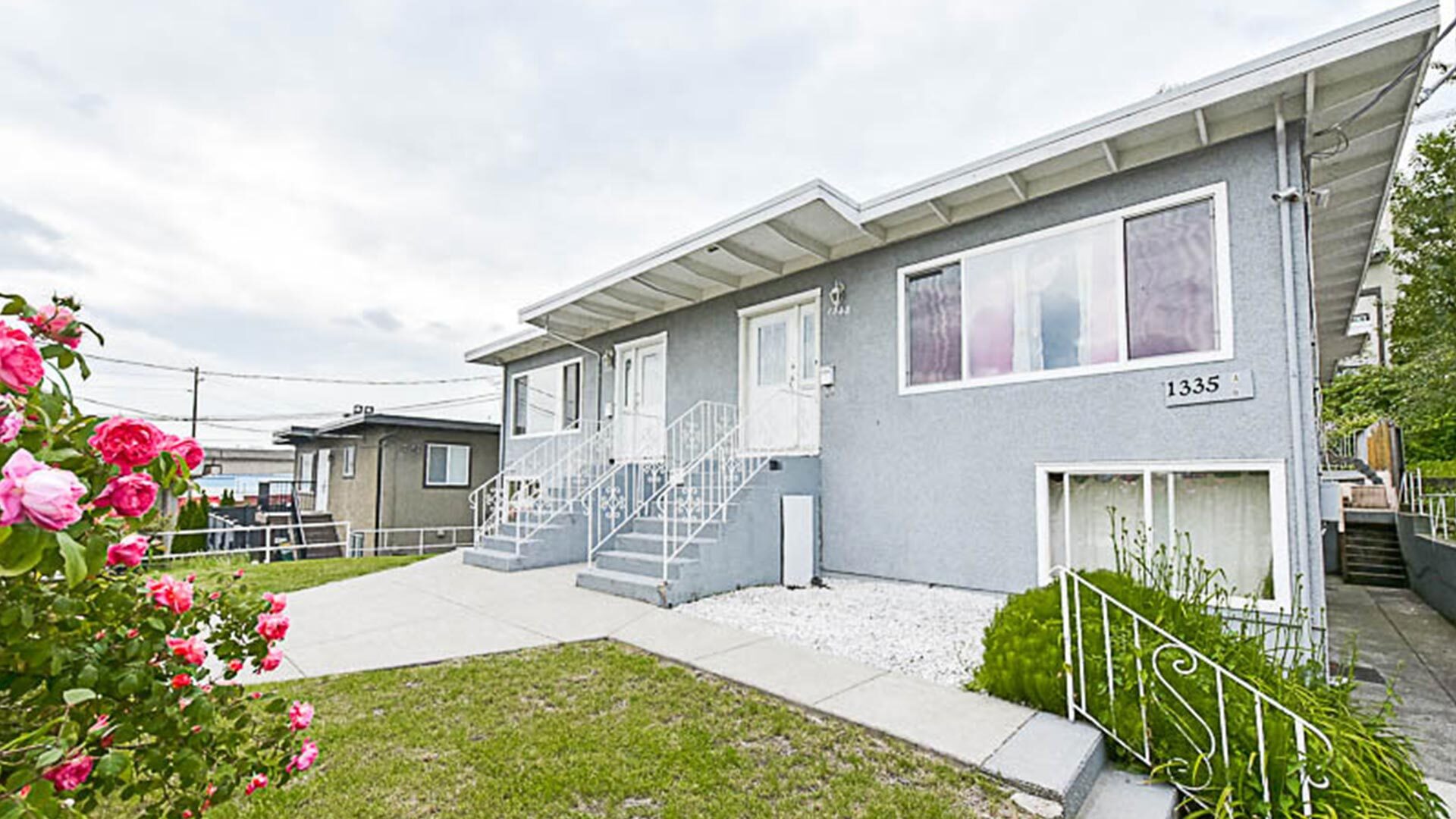 1335 Kamloops St, New Westminster, BC à vendre Photo principale- Image 1 de 1