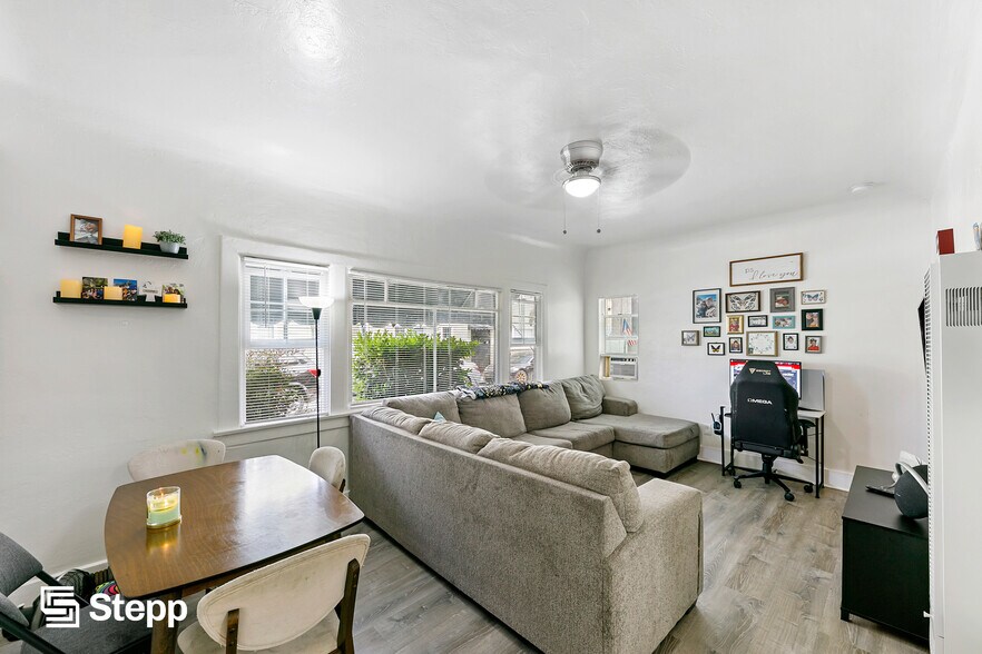 421 N Rose Pl, Long Beach, CA à vendre - Photo du bâtiment - Image 2 de 10