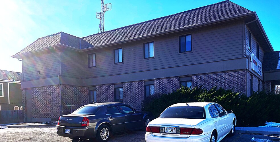 3125 W 6th St, Lawrence, KS à vendre - Photo du bâtiment - Image 3 de 9