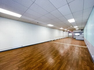 Plus de détails pour 100 N Ashwood Ave, Ventura, CA - Commerce de détail à louer