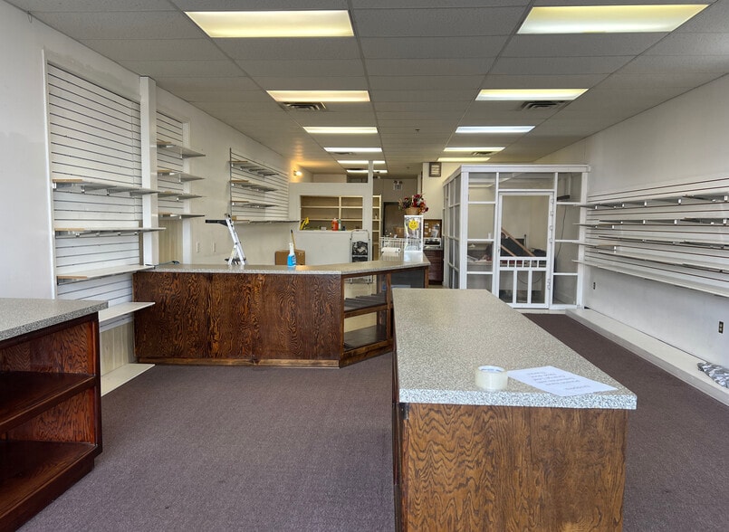 1380 E Republic Rd, Springfield, MO à louer - Photo du bâtiment - Image 2 de 7