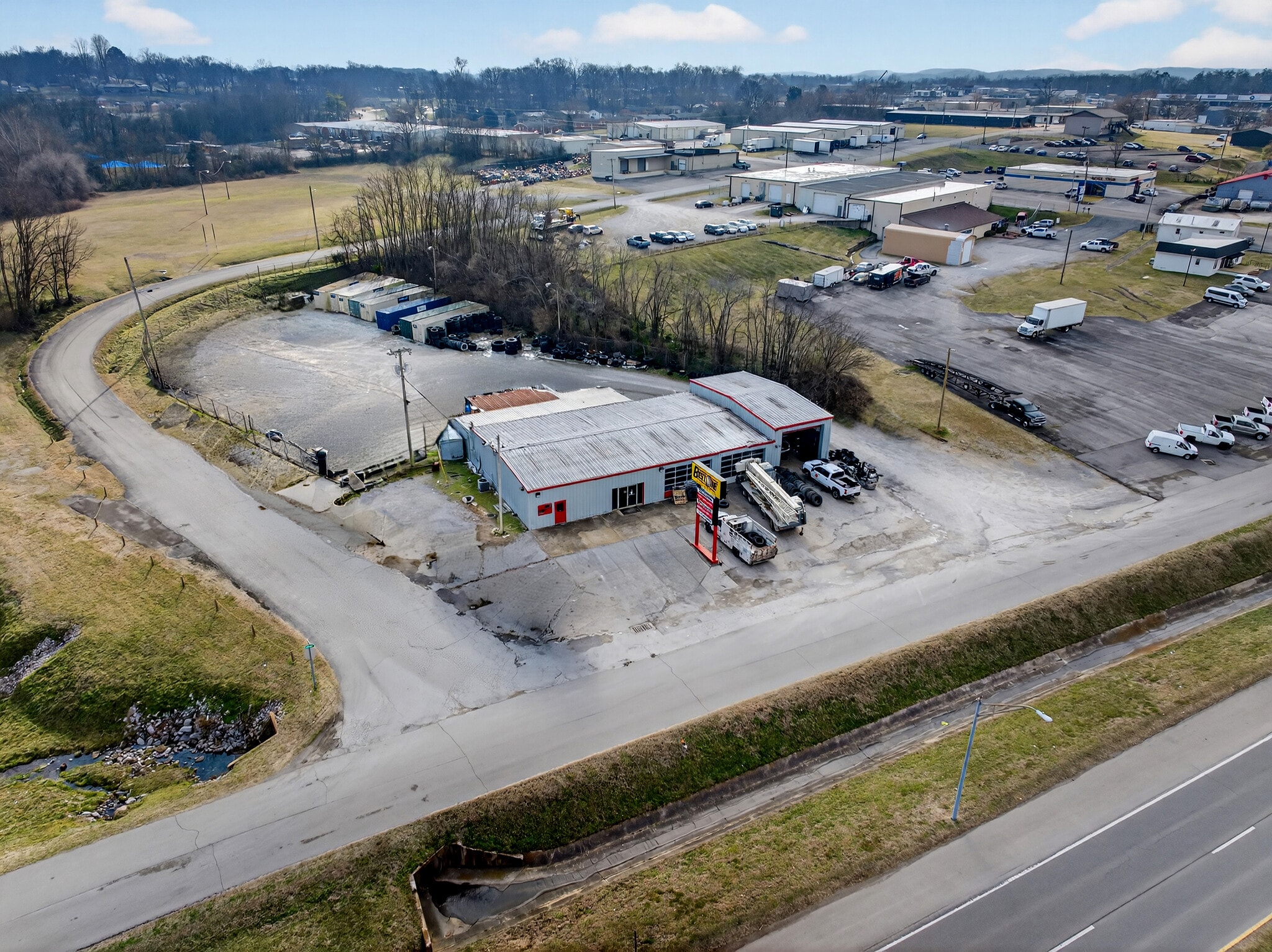 2117 Carmack Blvd, Columbia, TN for sale Primary Photo- Image 1 of 10